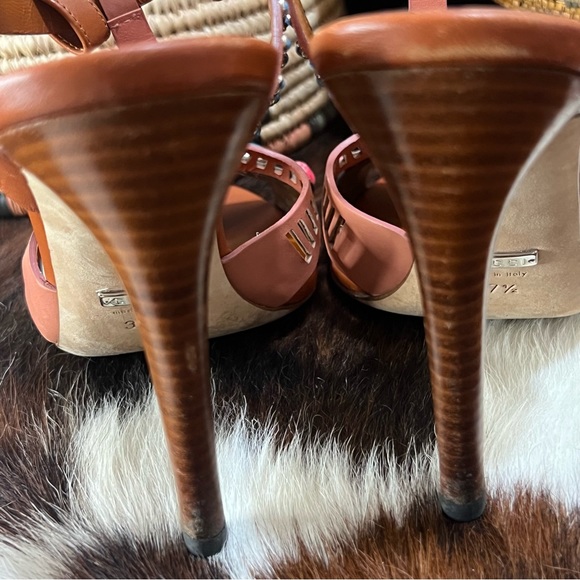 ✅ GUCCI 💯 AUTHENTIC Leather Sandals Size  37 1/2 (6.5) - Picture 6 of 10